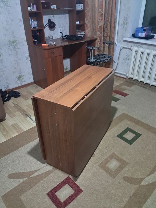 Продаю стол за хорошую цену