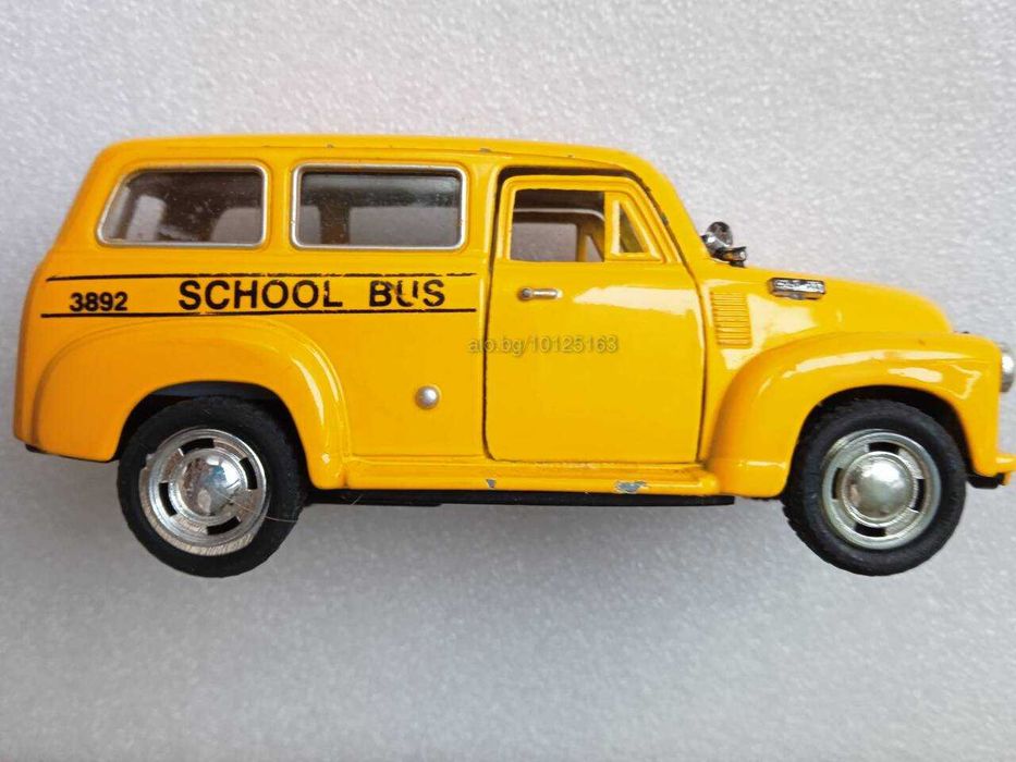 Кола Количка SHEVROLET SUBURBAN 1950 от Kinsmart