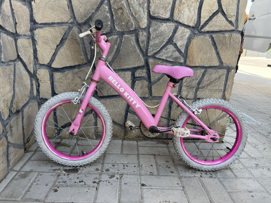 Bicicleta copii hello kitty roti 16”