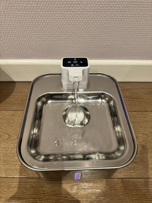 Fantana de apa wireless, cu senzor, pentru animale