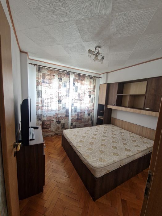Proprietar - Vând apartament 2 camere decomandat