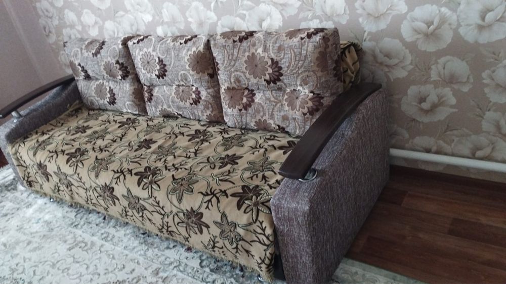 Диван сатылады 20000