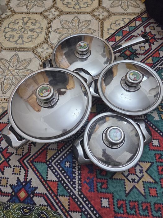 Кастрюли скаваротка