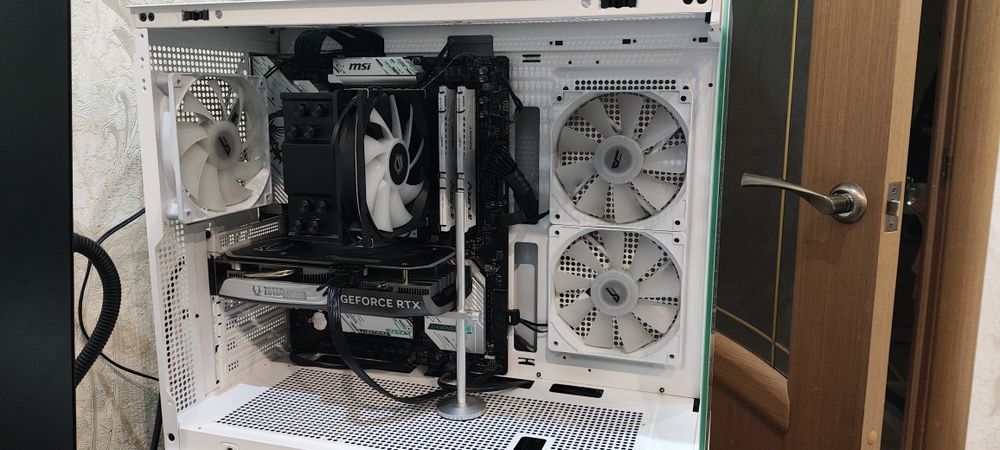 Настольные компьютер