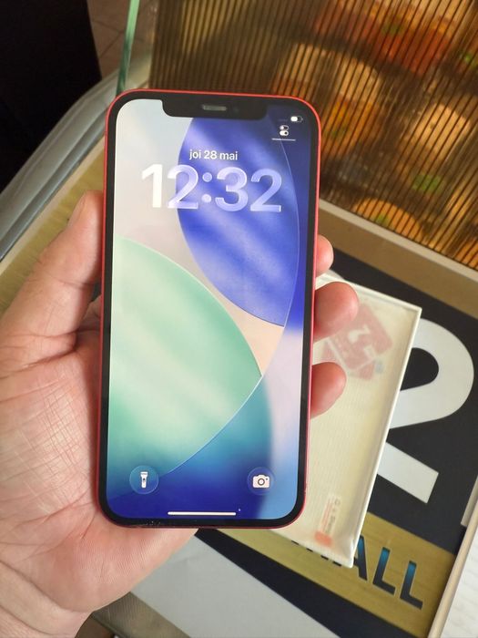 Iphone 12 rosu plus cutie