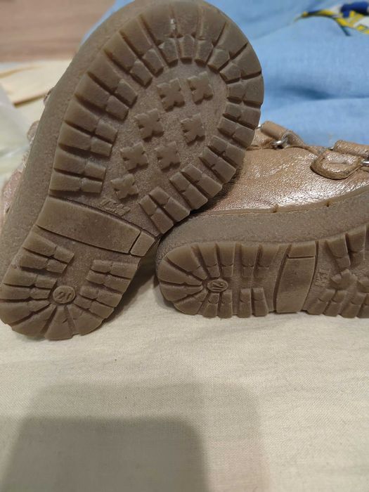 Обувки за момиченце