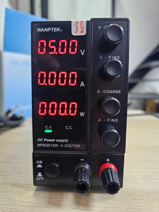 Регулируемо лабораторно захранване 30V / 10A захранващ блок
