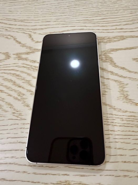 Samsung s24+ 8/256gb