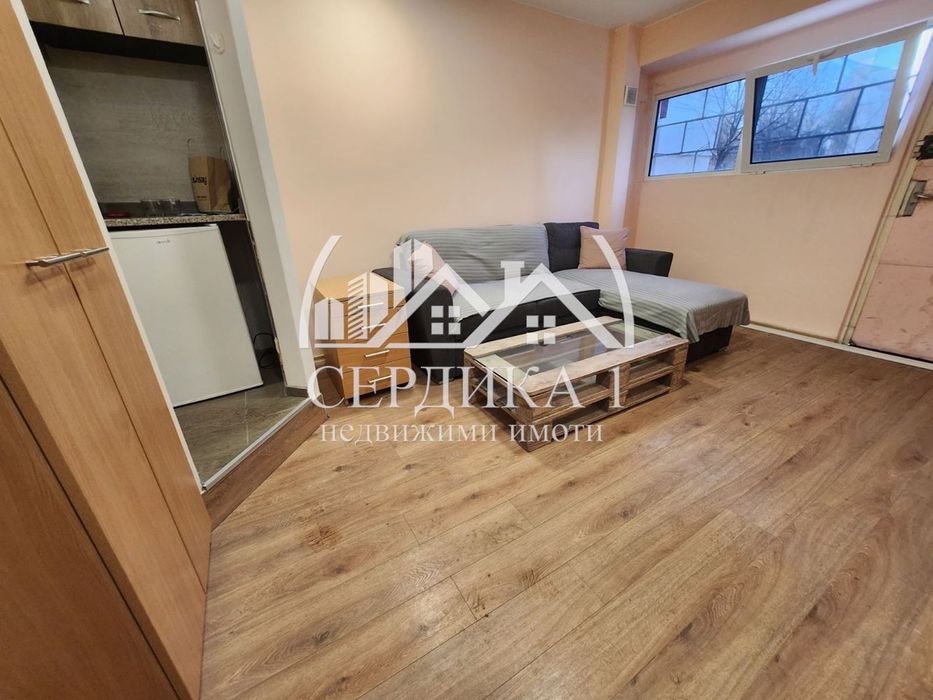 Дава се под наем Едностаен апартамент в София, Надежда 3 - 25 кв.м за 199.41 € - Снимка #1