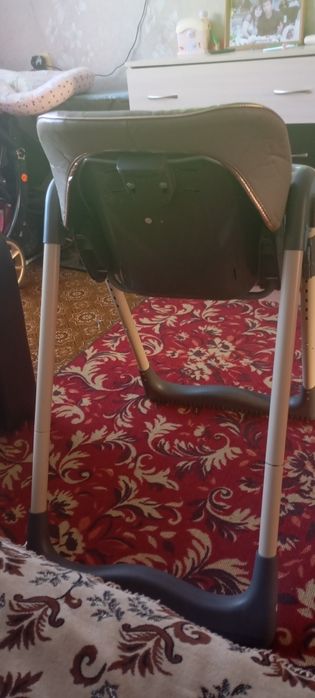Продам стульчик трансформер для кормления