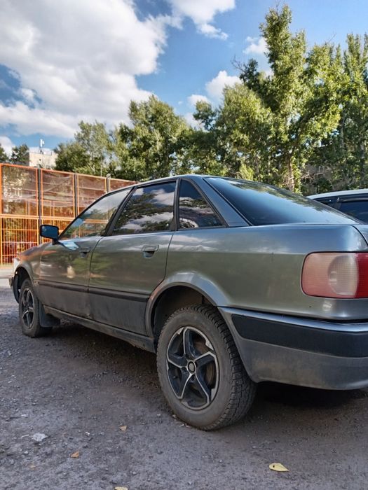Audi 80 B4 2.0 Моно