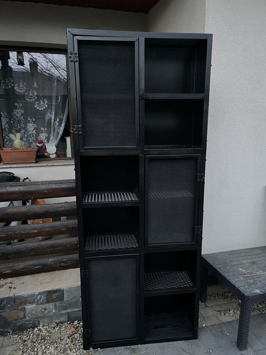 Raft stil industrial cu usi plasa - orice dimensiune dorita