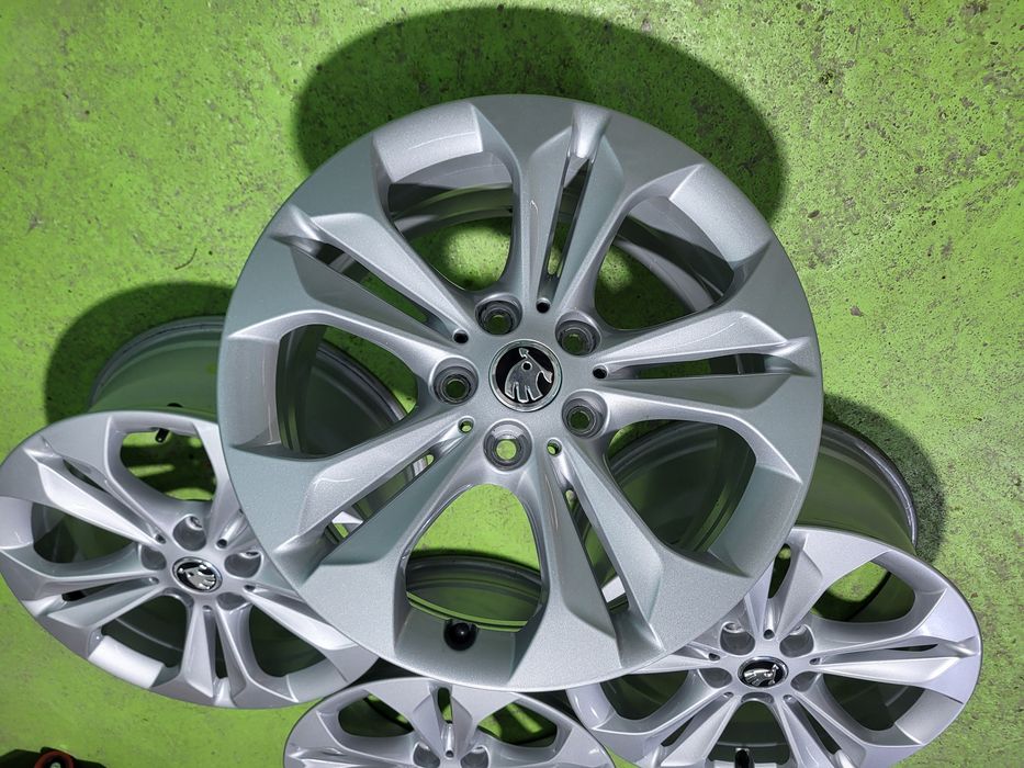 17 5x112 Skoda лети джанти 5х112 шкода