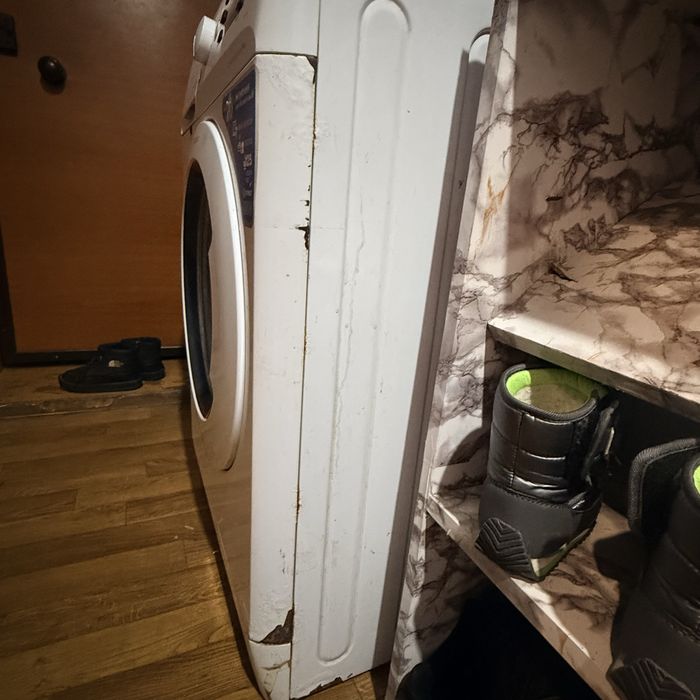 Отдам стиральную машинку