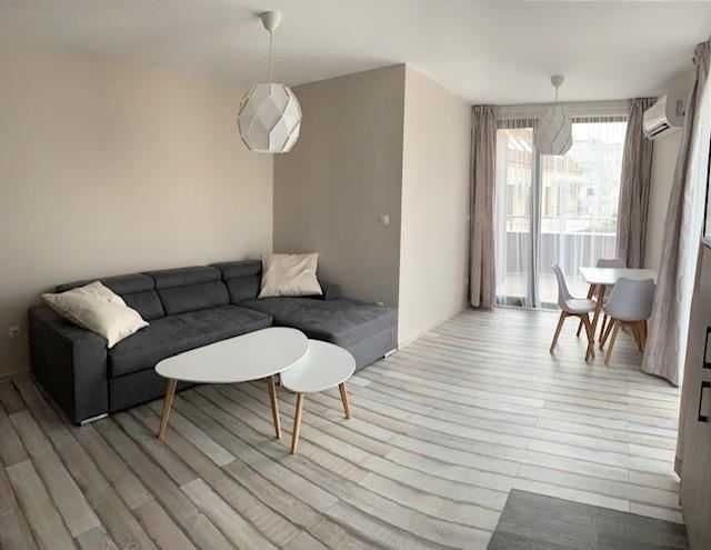 Продава се Двустаен апартамент в София, Малинова долина - 70 кв.м за 1239 €/кв.м - Снимка #3