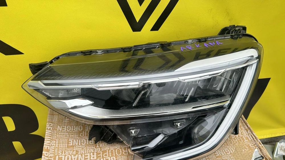 Far renault arkana stanga L E D 260603632R
