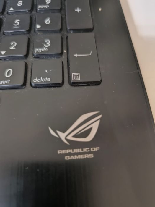 ASUSTEK komputer lnc.