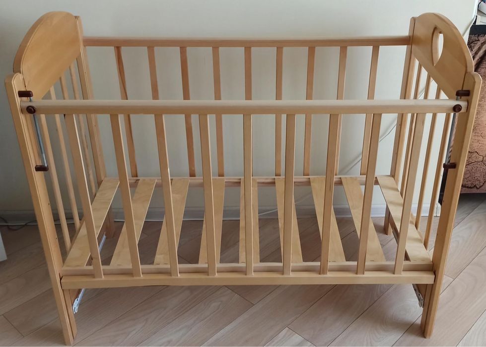 Кроватка детская