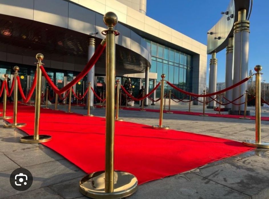 Ковровая дорожка ограничительные стойки ограждения