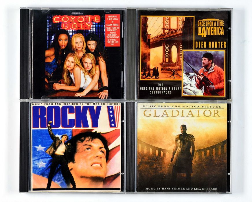 Оригинални CD Музикални дискове (Compact Disc)