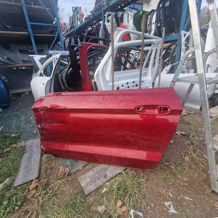 Ford Mustang 2017  лява врата