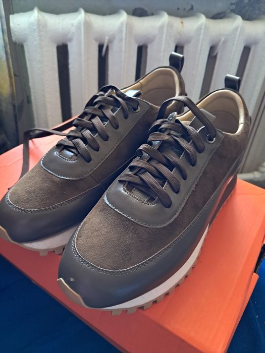 Продам обувь весенний осений