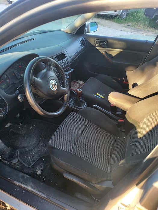 Бора 2.0 бензин НА ЧАСТИ