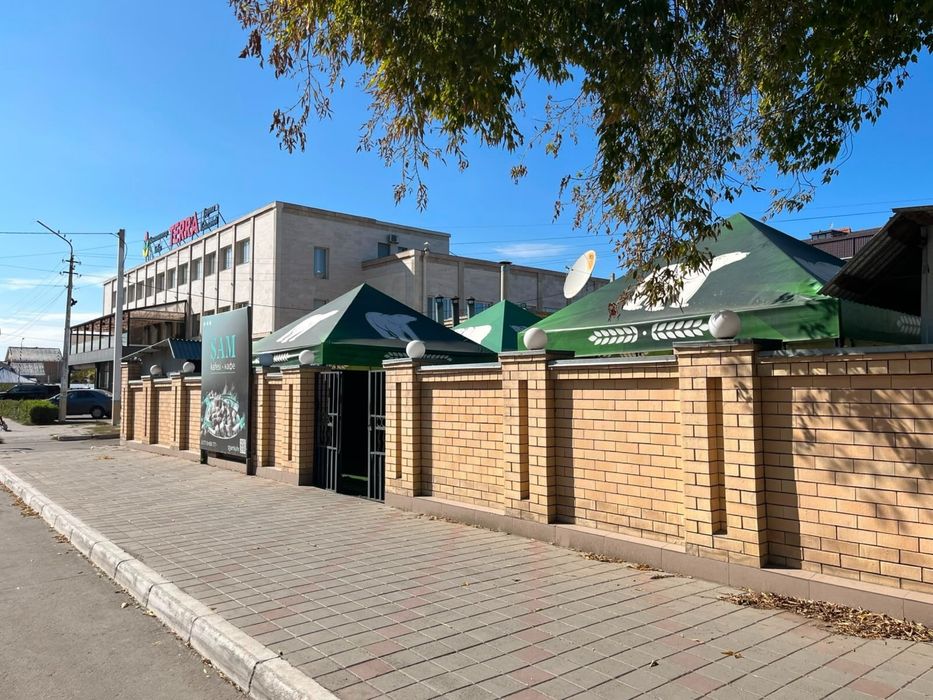 Продам коммерческое  здание в городе Костанай
