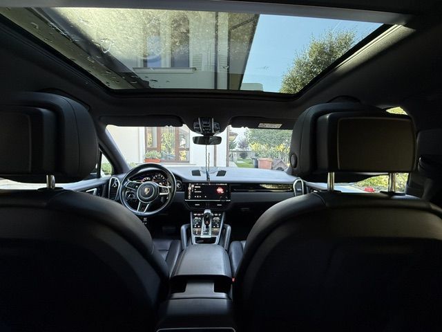 Porsche Cayenne 44.620 km - Porsche Cayenne impecabil, prima inmatriculare 05.2018