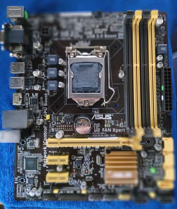 Продам материнскую плату.цена  до 1 марта