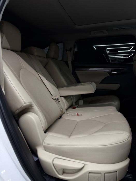 Toyota Highlander Hybrid Limited