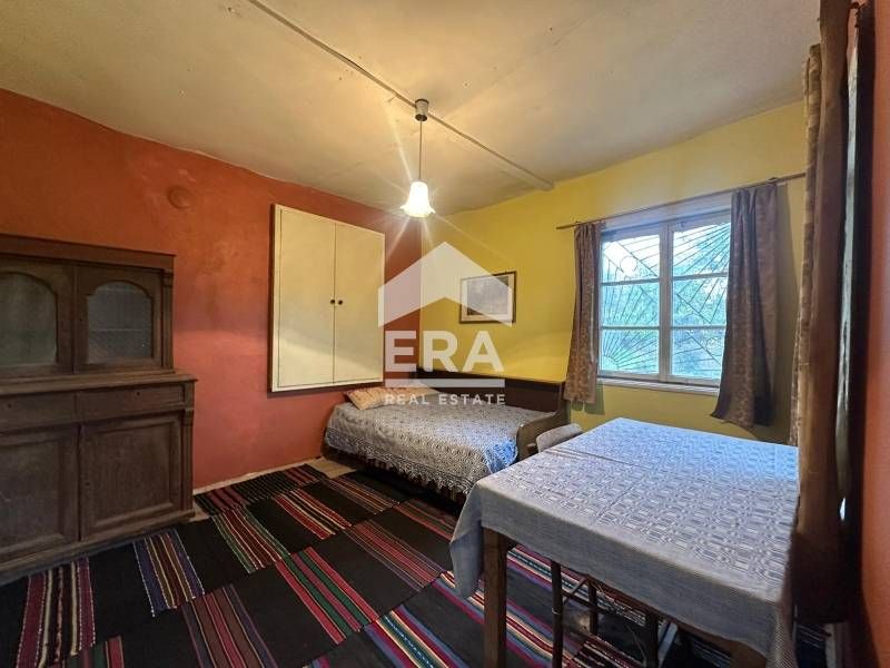 Само в Ера имоти Хасково! Двуетажна къща в село Дряново