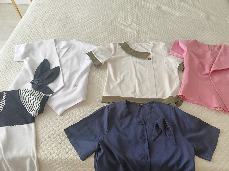 Отдам даром женские вещи