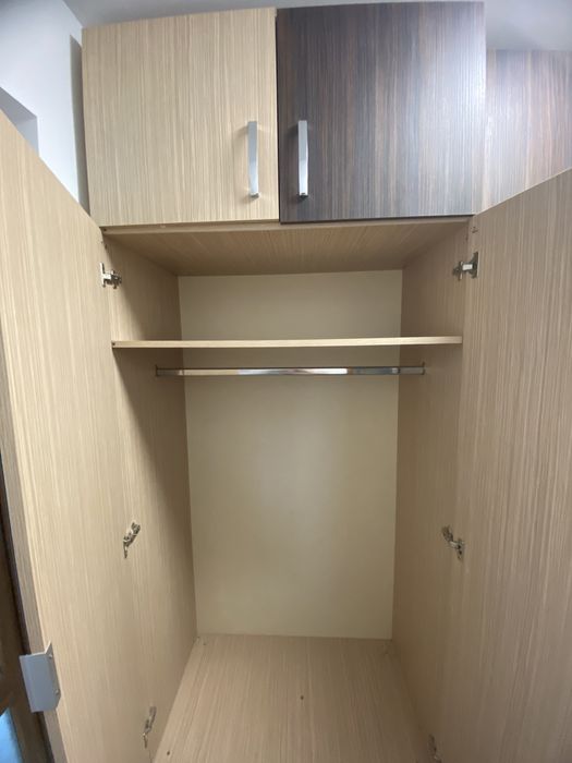 Dulap modern cu oglinzi si Pantofar