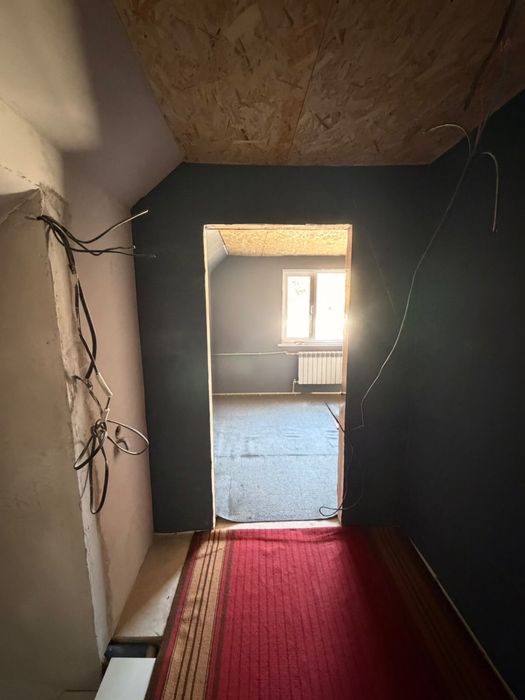 Продам 6 комнатный дом