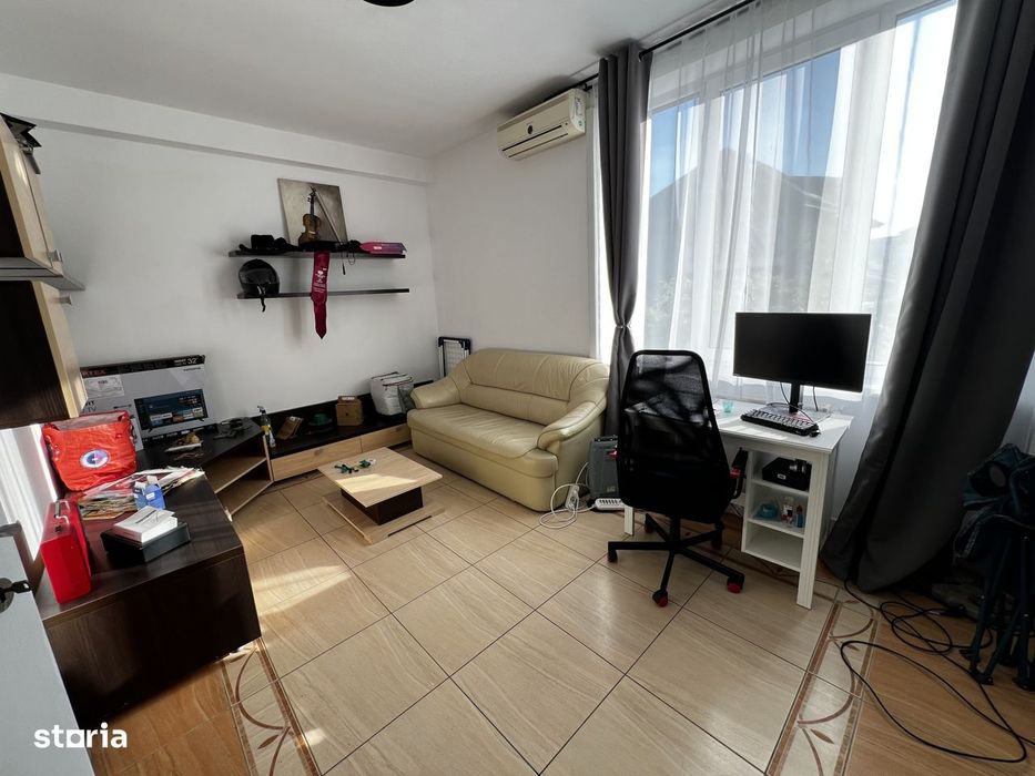 Apartament de 3 camere, 68 mp, parcare Buna Ziua