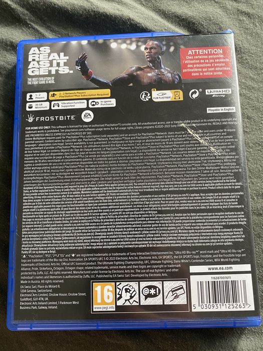 Vand un joc ufc 5 de ps5