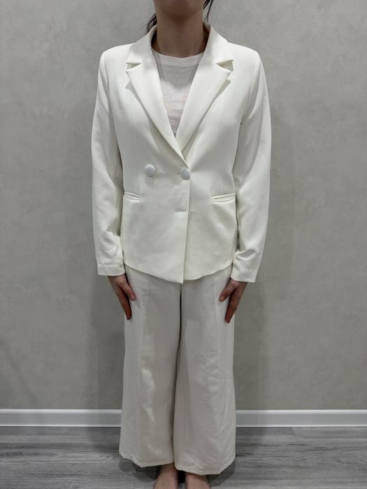 Ақ костюм шалбар сатылады