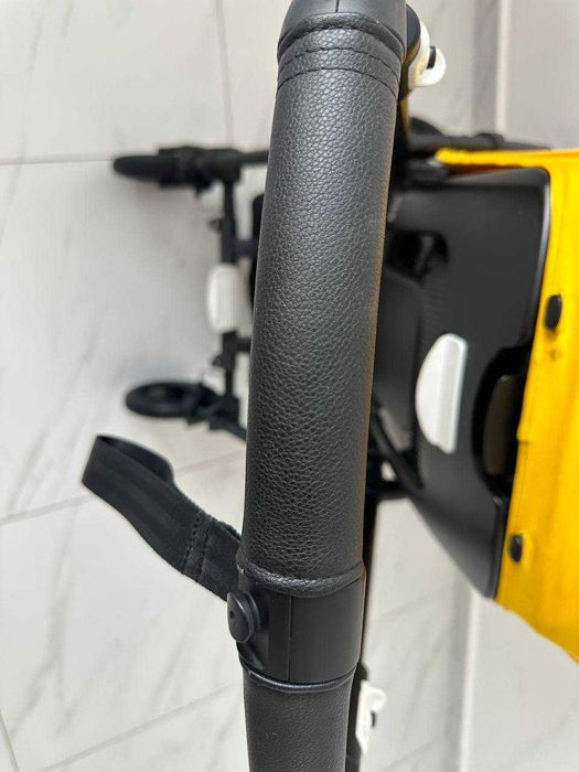 продается коляска Bugaboo bee 6 Complete BLACKBLACK-LEMON YELLOW