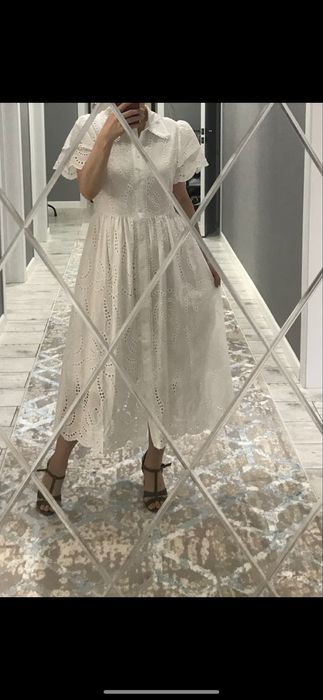 Продам платья по 4000