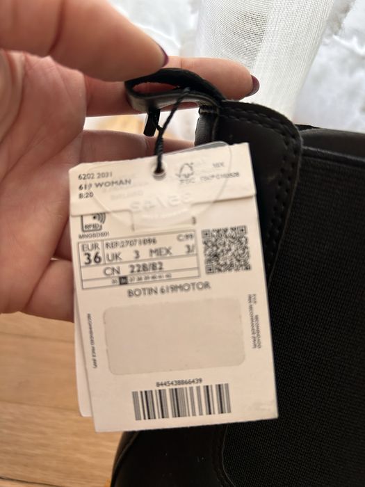 Дамски боти размер 36 Mango