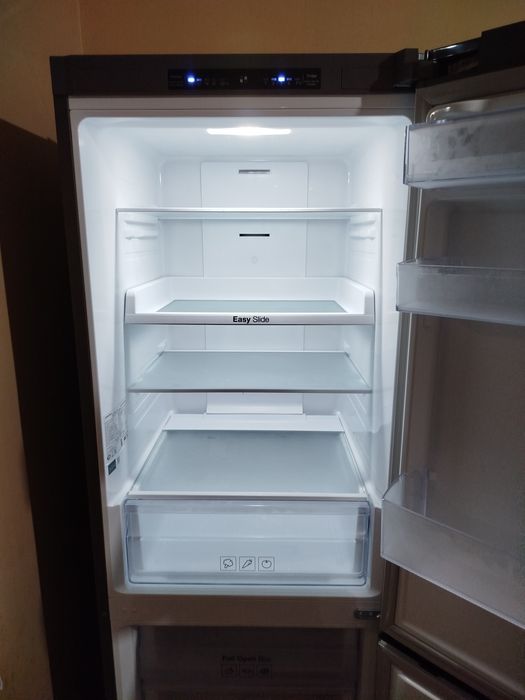 Xolodilnik samsung muzlatgichi 290 litr
