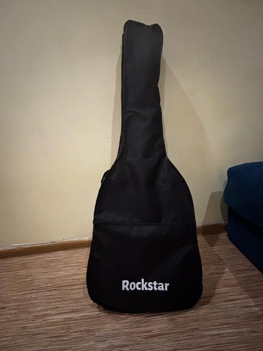 Гитара  акустическая