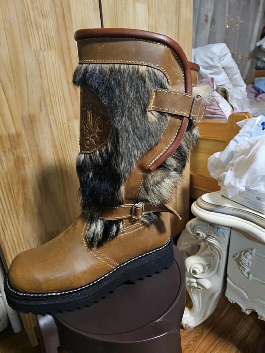 Унты с Монголий все размеры есть всякий модели есть