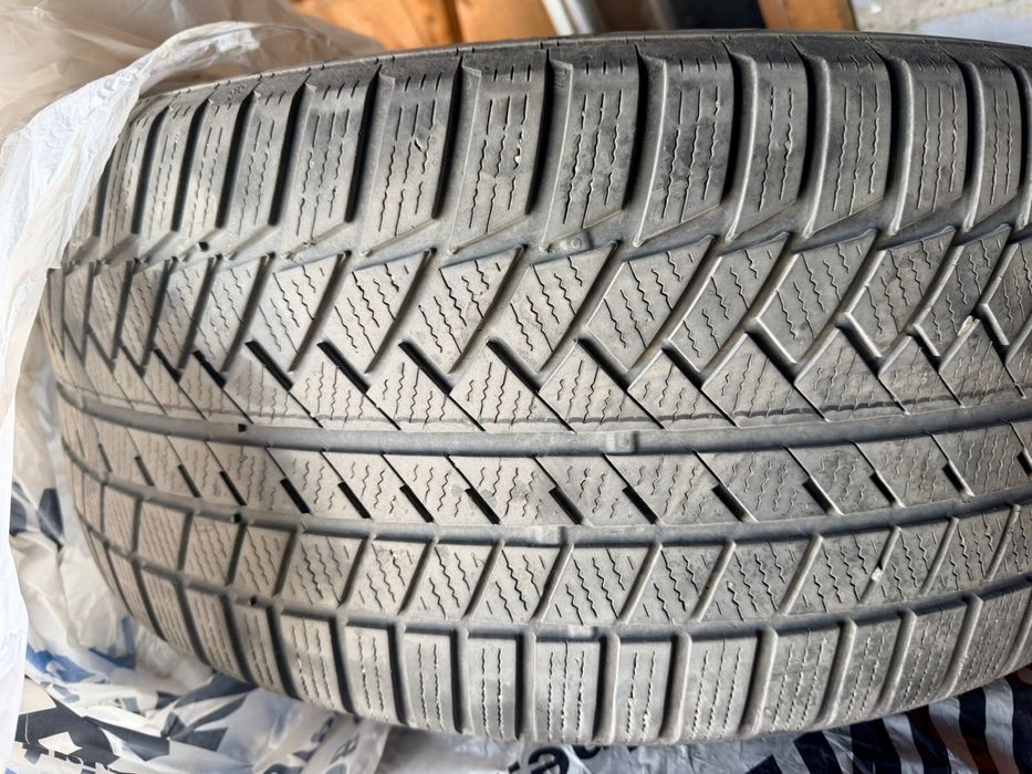 Продам резину летнюю.