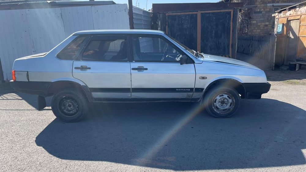 Продам ваз 21099