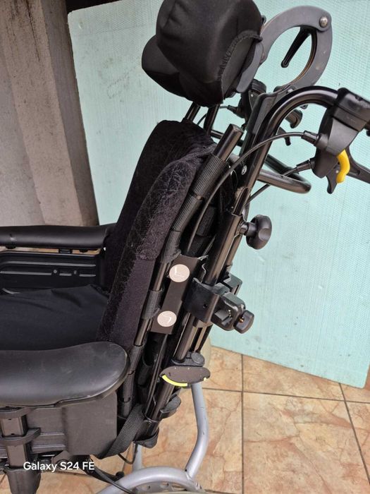 carut carucior handicap dizabilitati scaun cu rotile