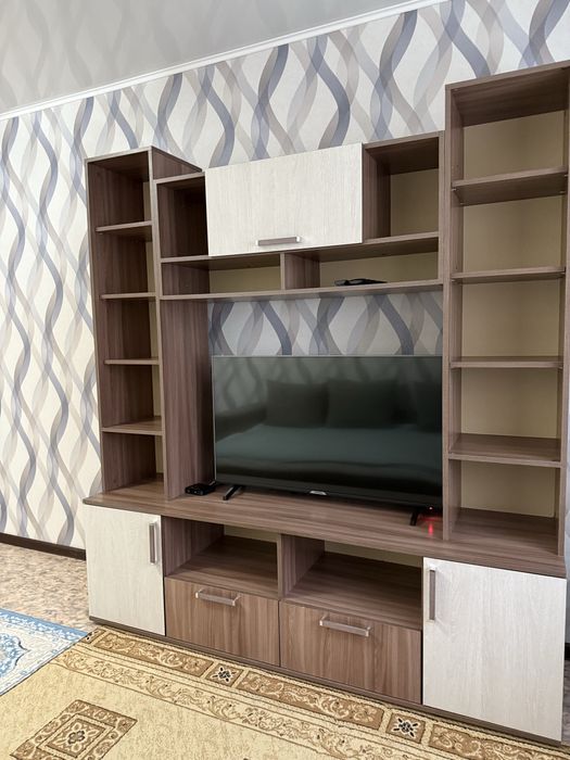 Продам шкаф горку