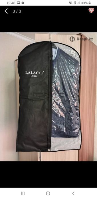 Продам классический костюм.