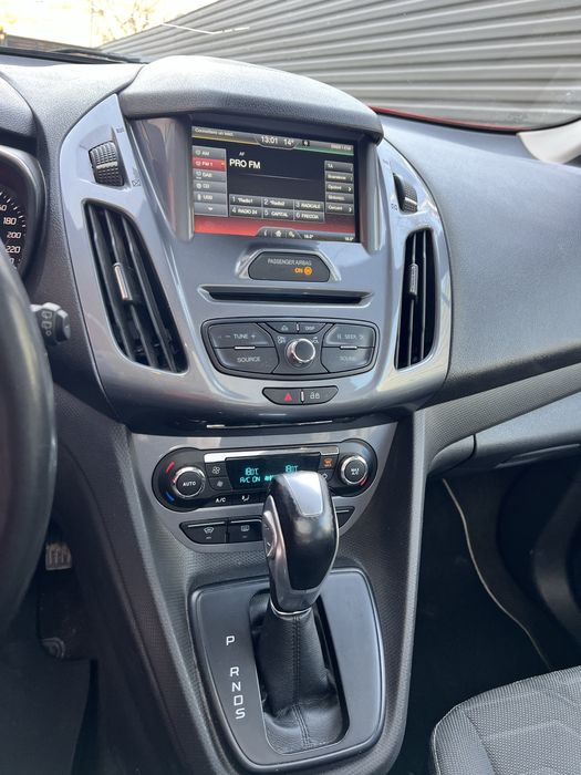 Ford turneo conect 2016